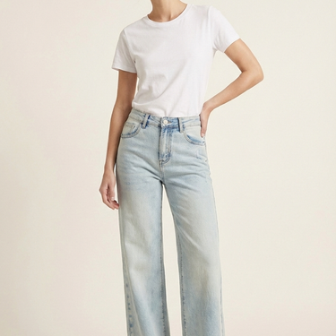 The Effortless High-Rise Wide-Leg